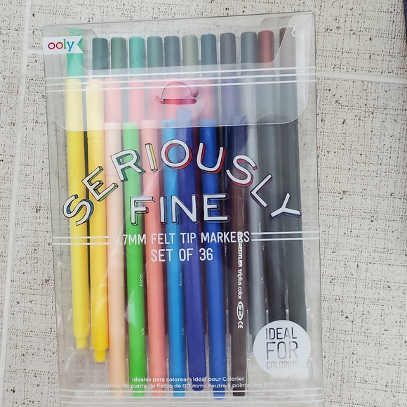 Lot of Artist Marker Sets with Color Therapy Coloring Book, Excellent Condition - Picture 11 of 16